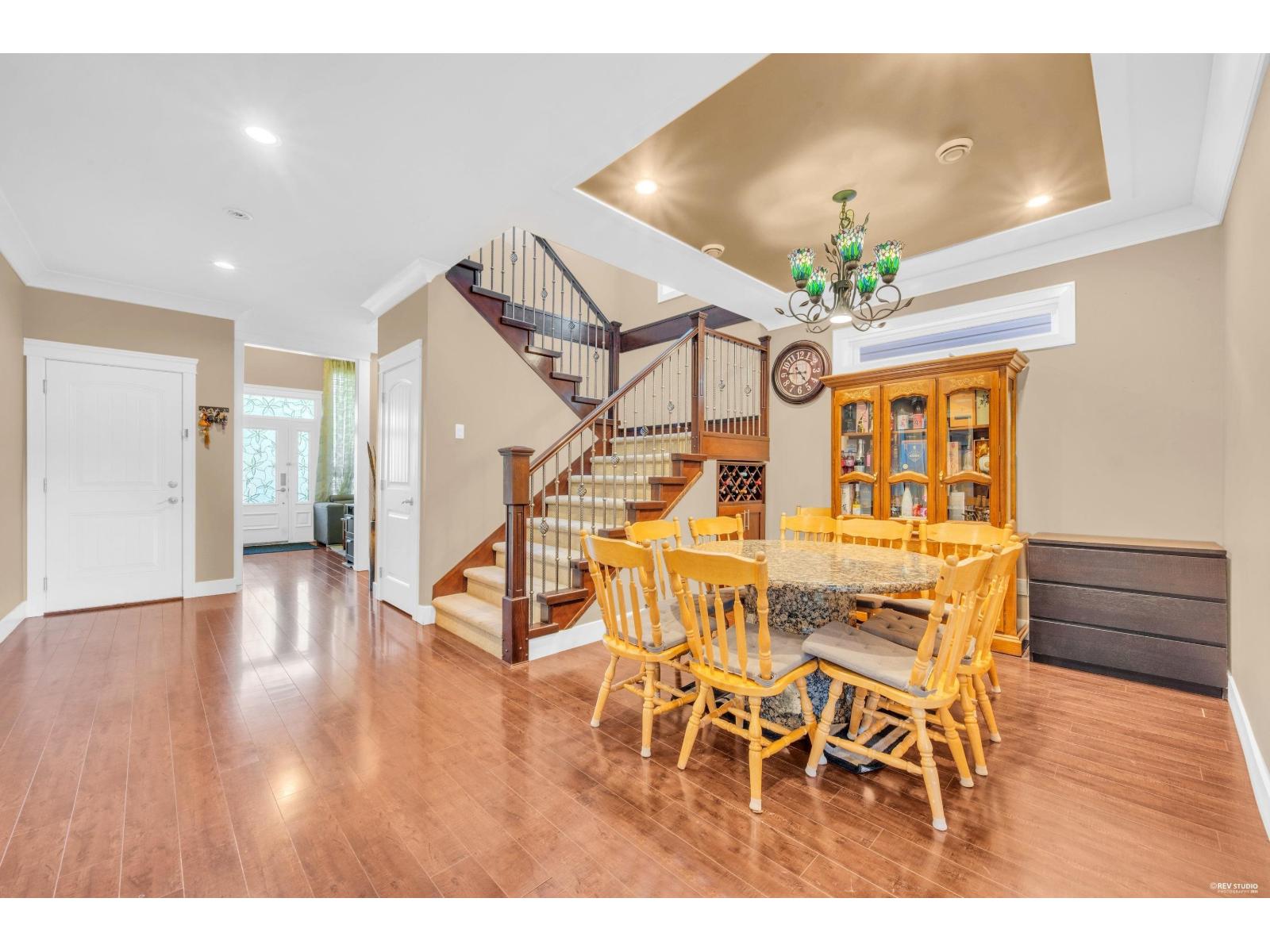 7423 115 Street Property Photo 5