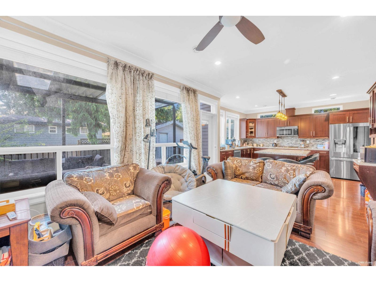7423 115 Street Property Photo 10