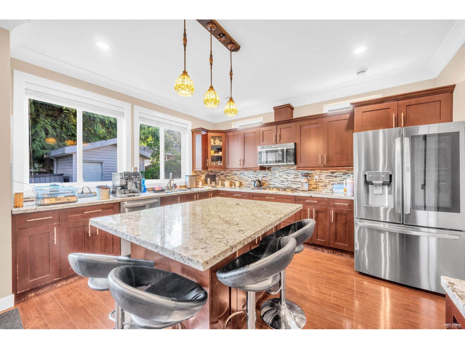 7423 115 Street Property Photo 12