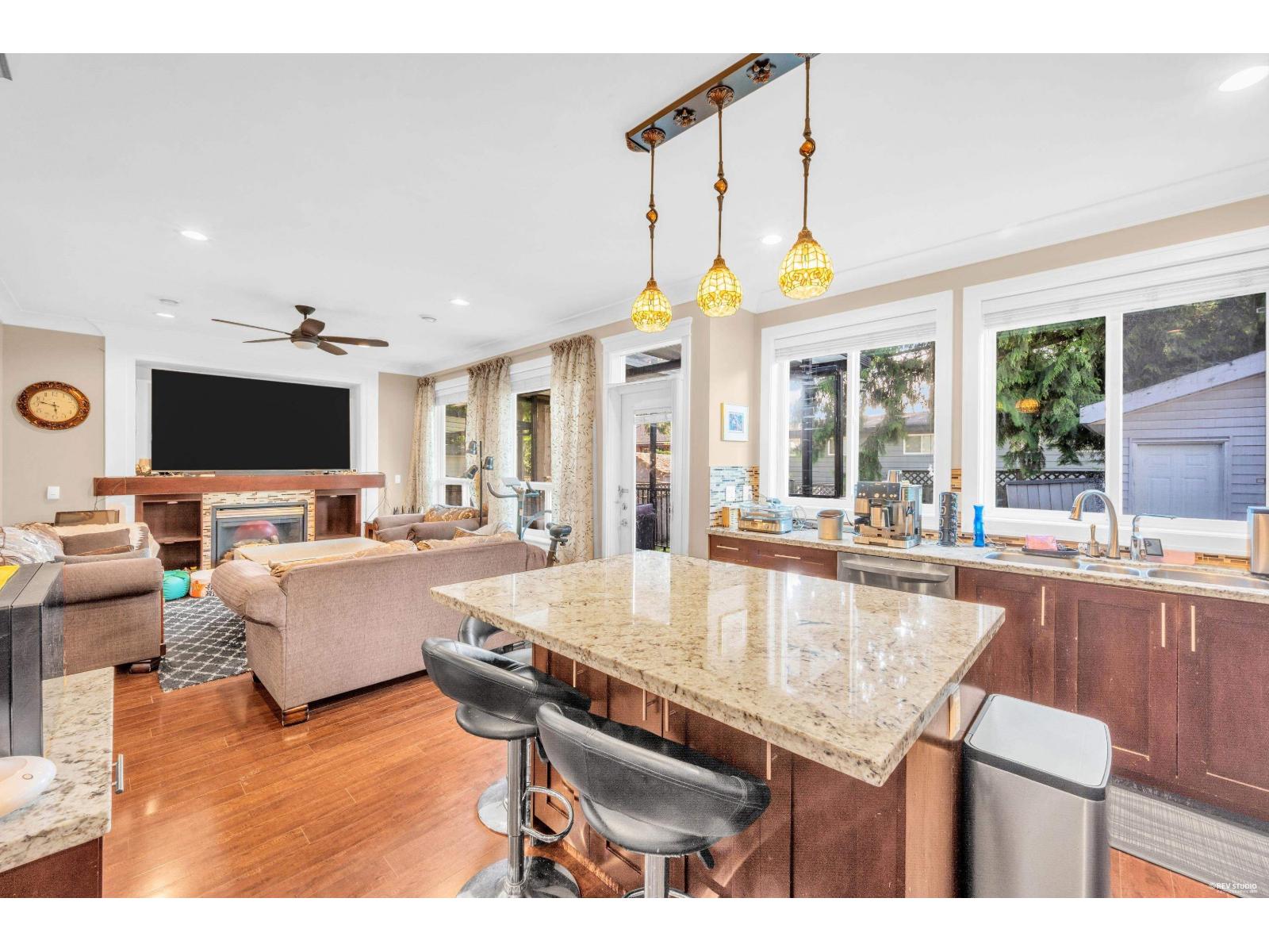 7423 115 Street Property Photo 14
