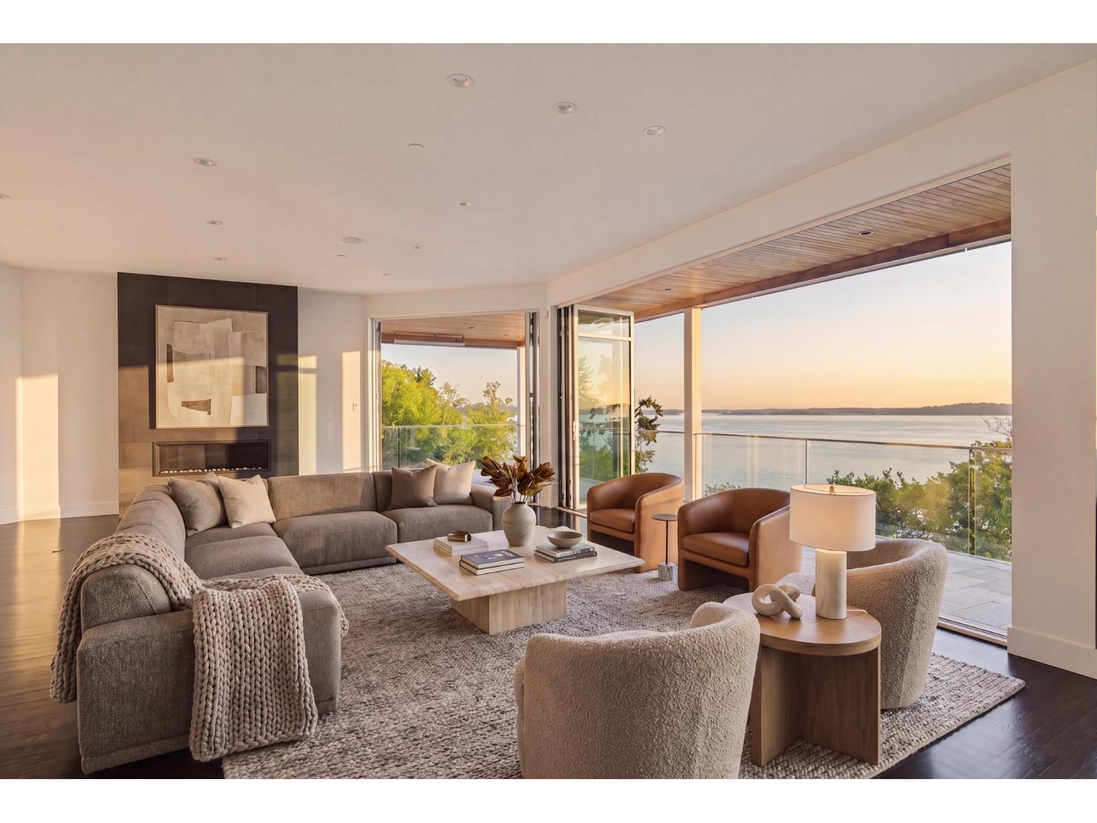 14220 Marine Drive Property Photo 8
