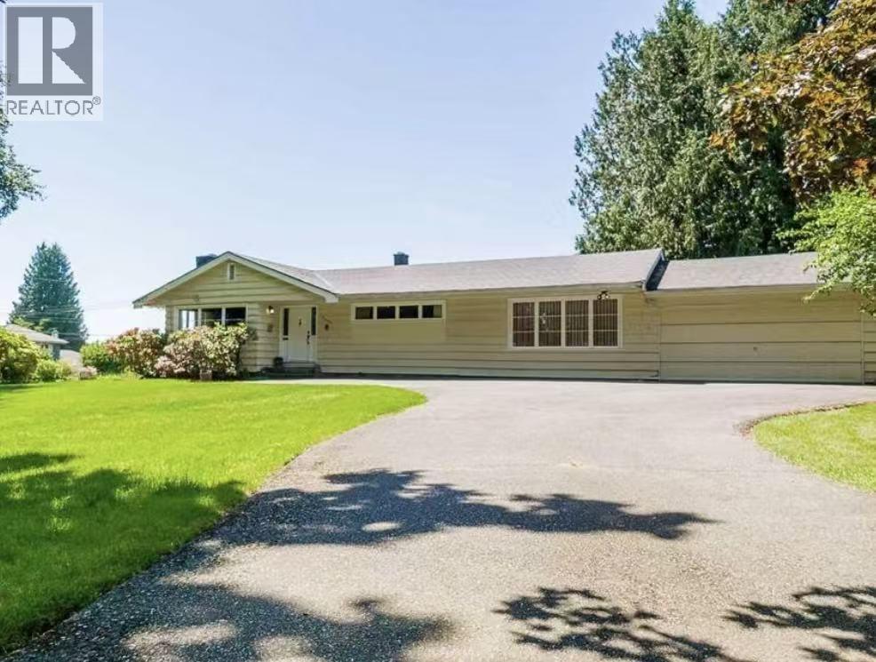 7441 Mckay Avenue Property Photo 1