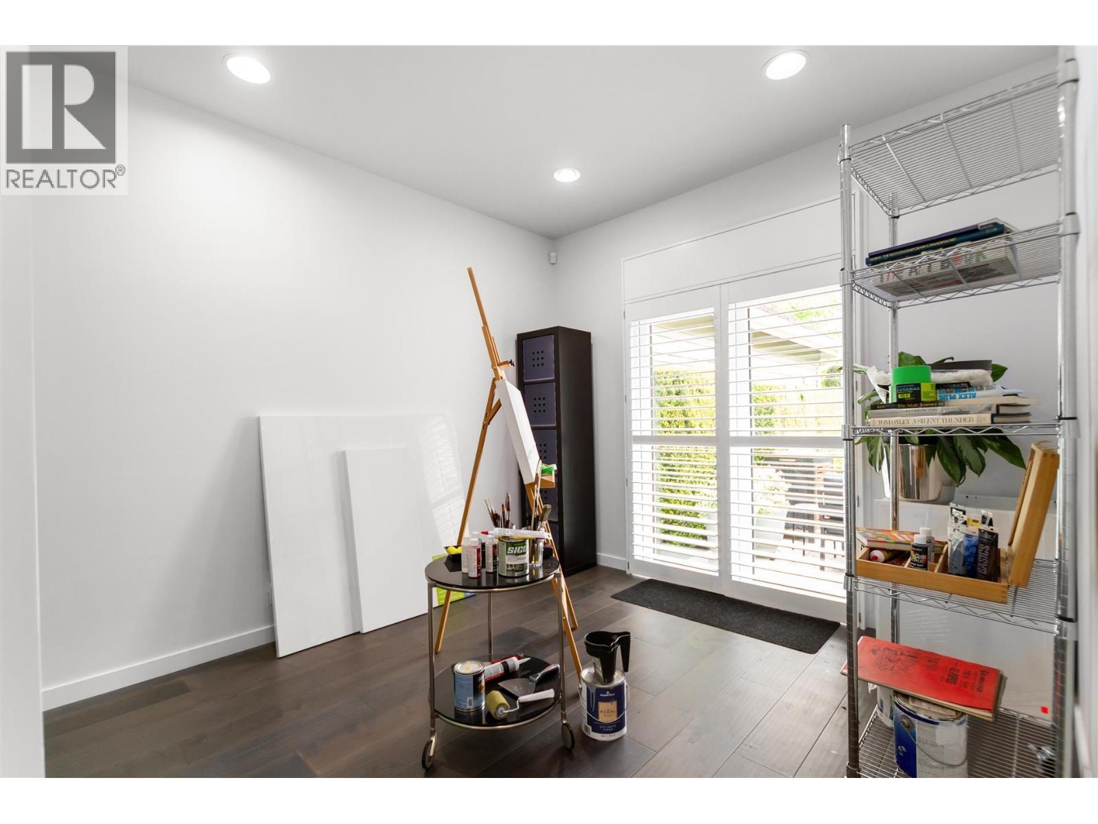 303 6505 3 Avenue Property Photo 21