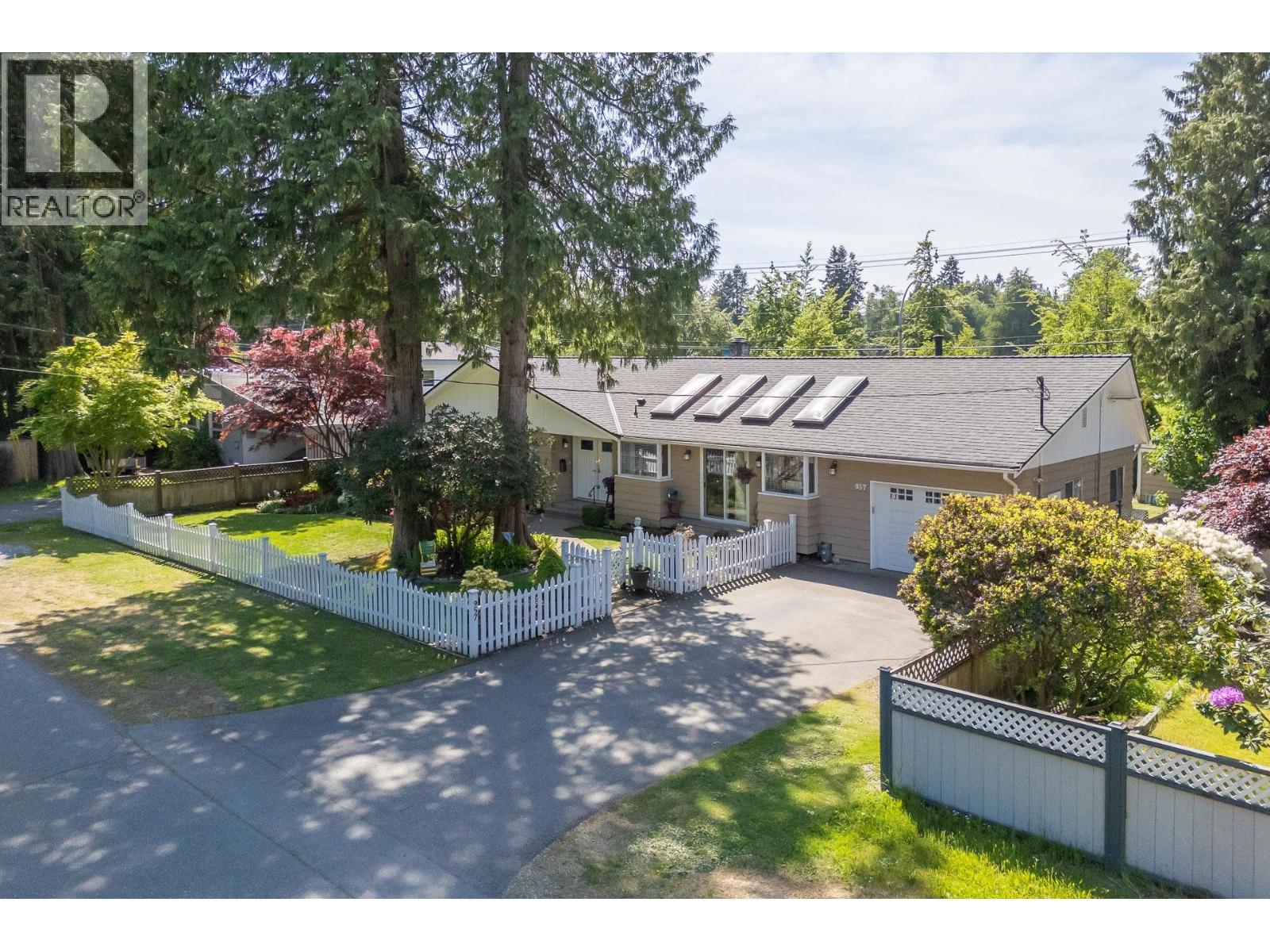 957 56a Street Property Photo 27