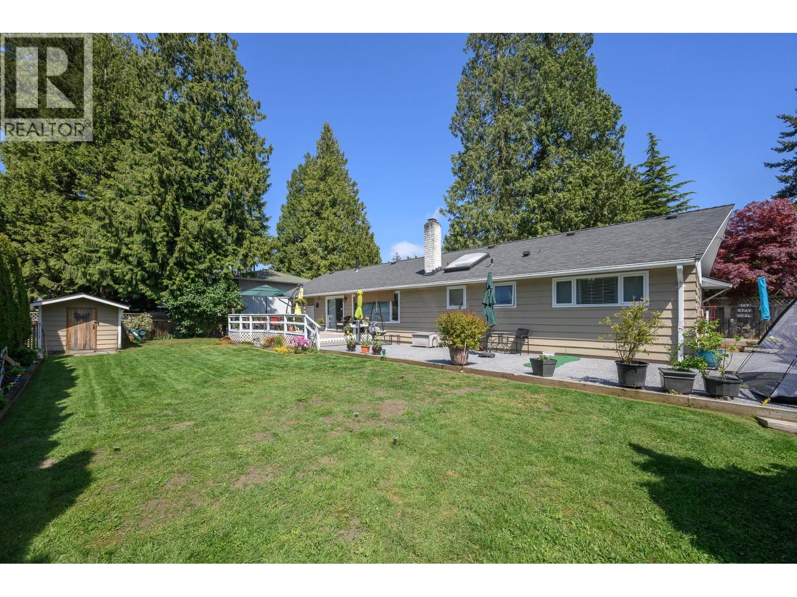 957 56a Street Property Photo 29