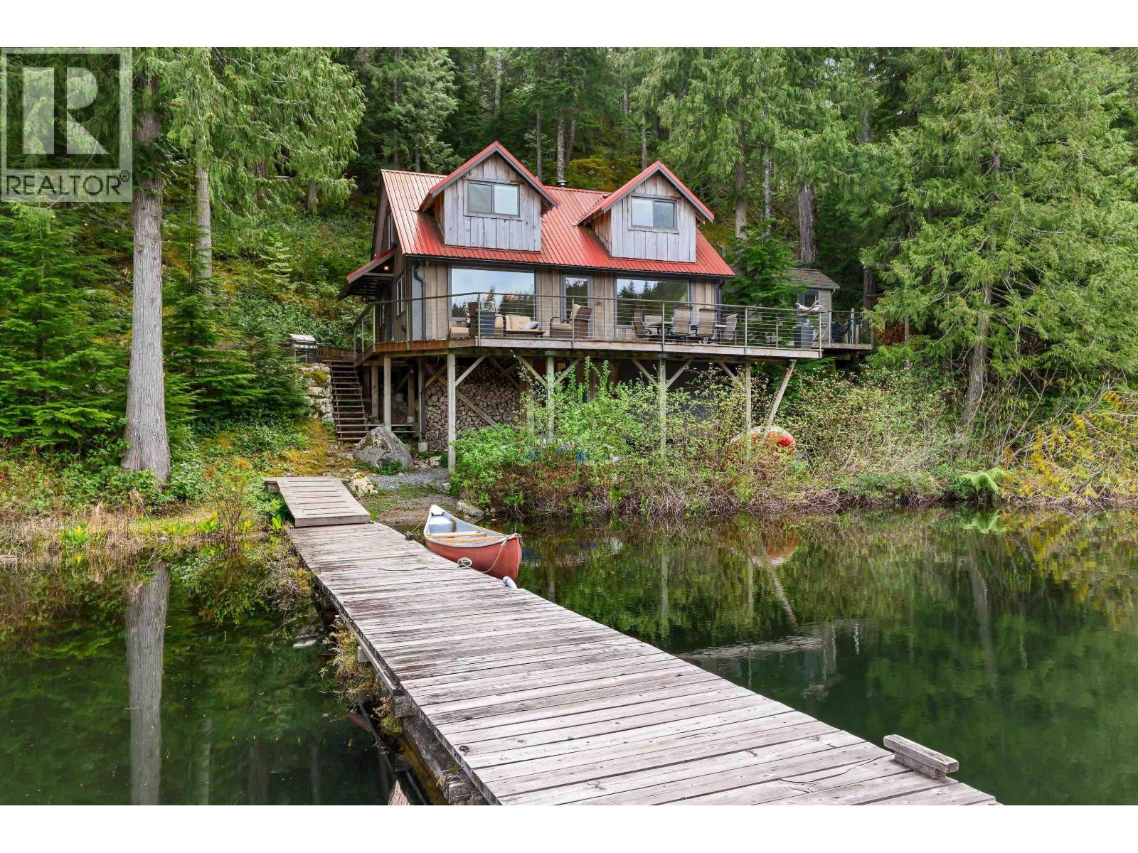 Block E Levette Lake Property Photo 2