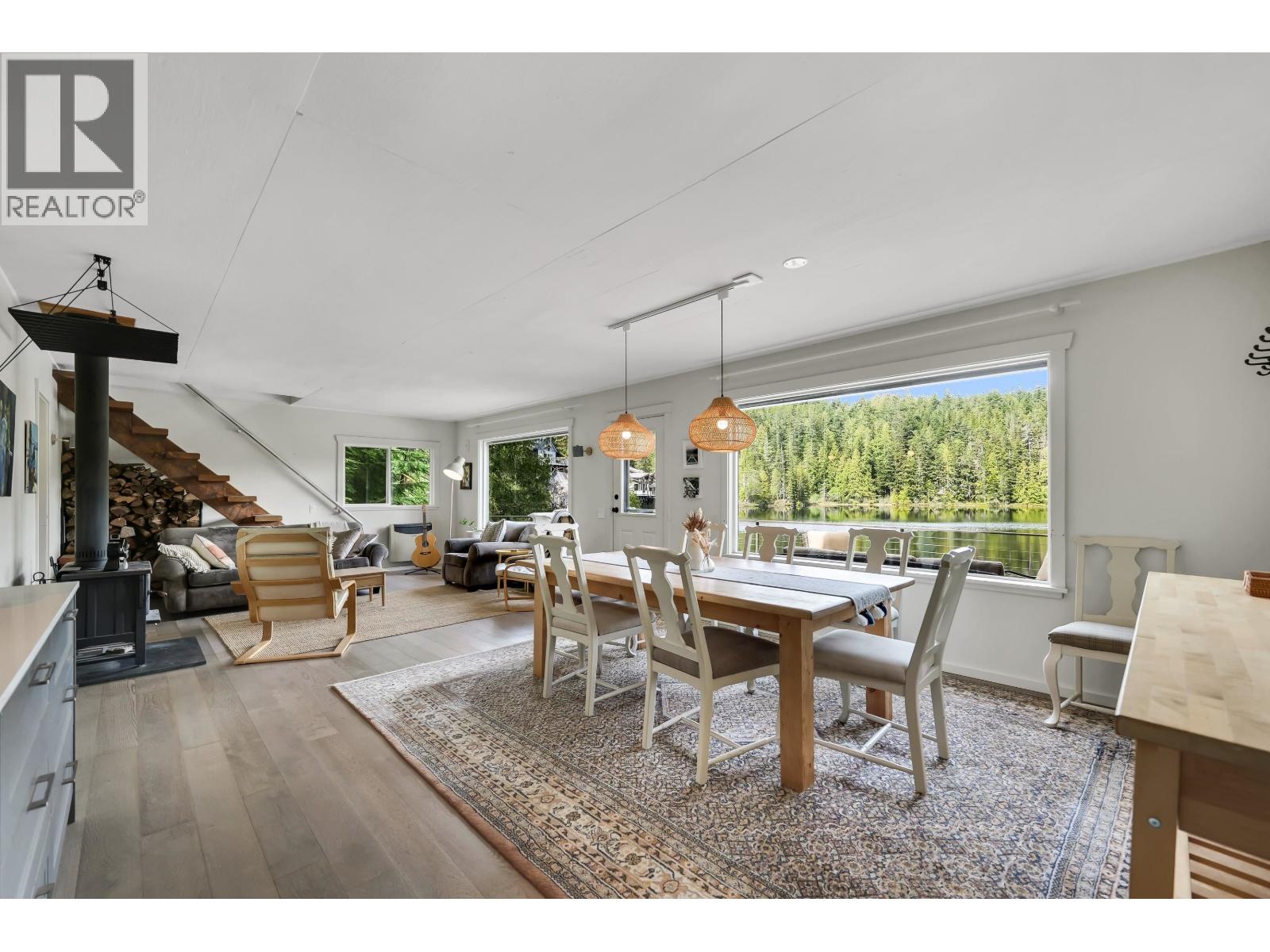 Block E Levette Lake Property Photo 3