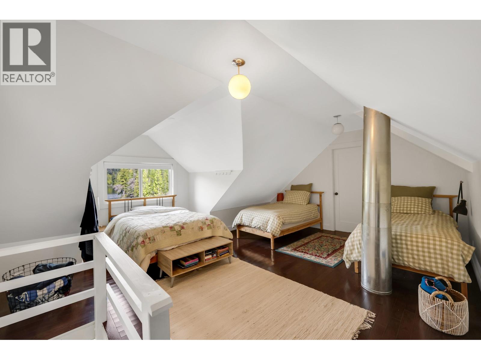 Block E Levette Lake Property Photo 15