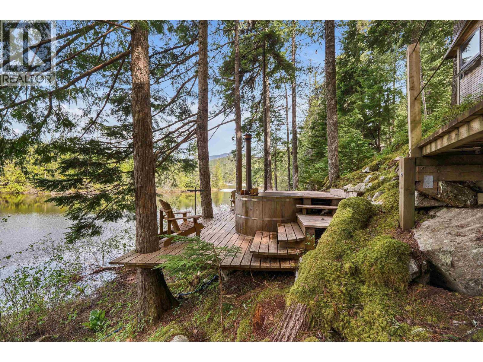 Block E Levette Lake Property Photo 24
