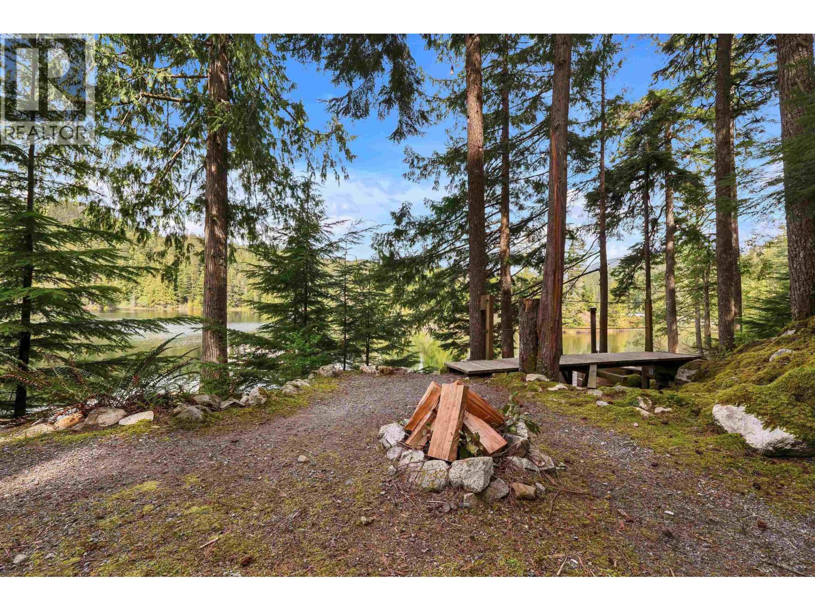 Block E Levette Lake Property Photo 28