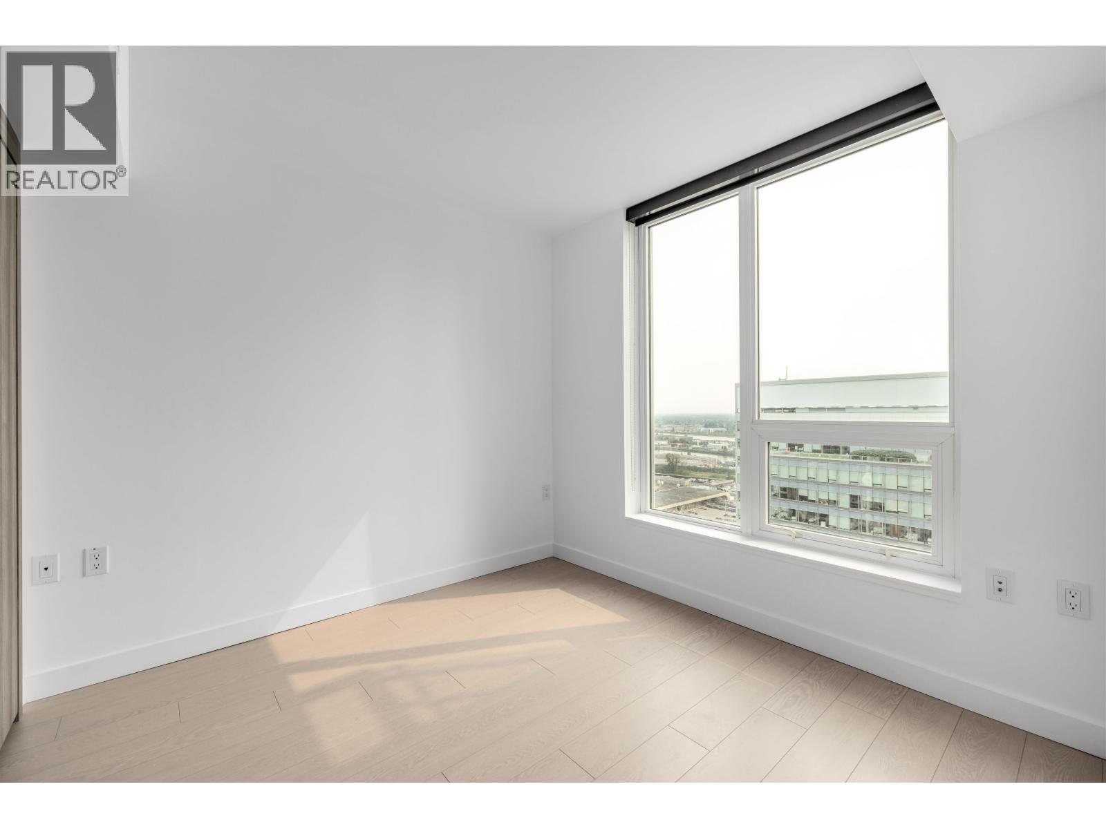 3003 455 Sw Marine Drive Property Photo 11