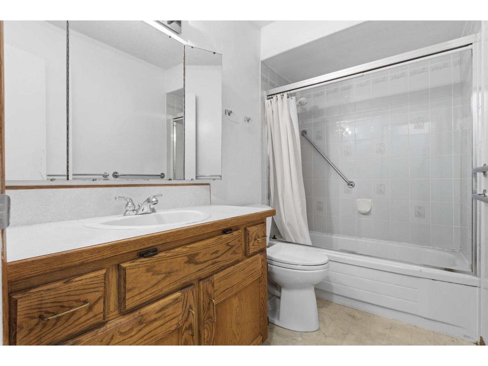 4525 199a Street Property Photo 16