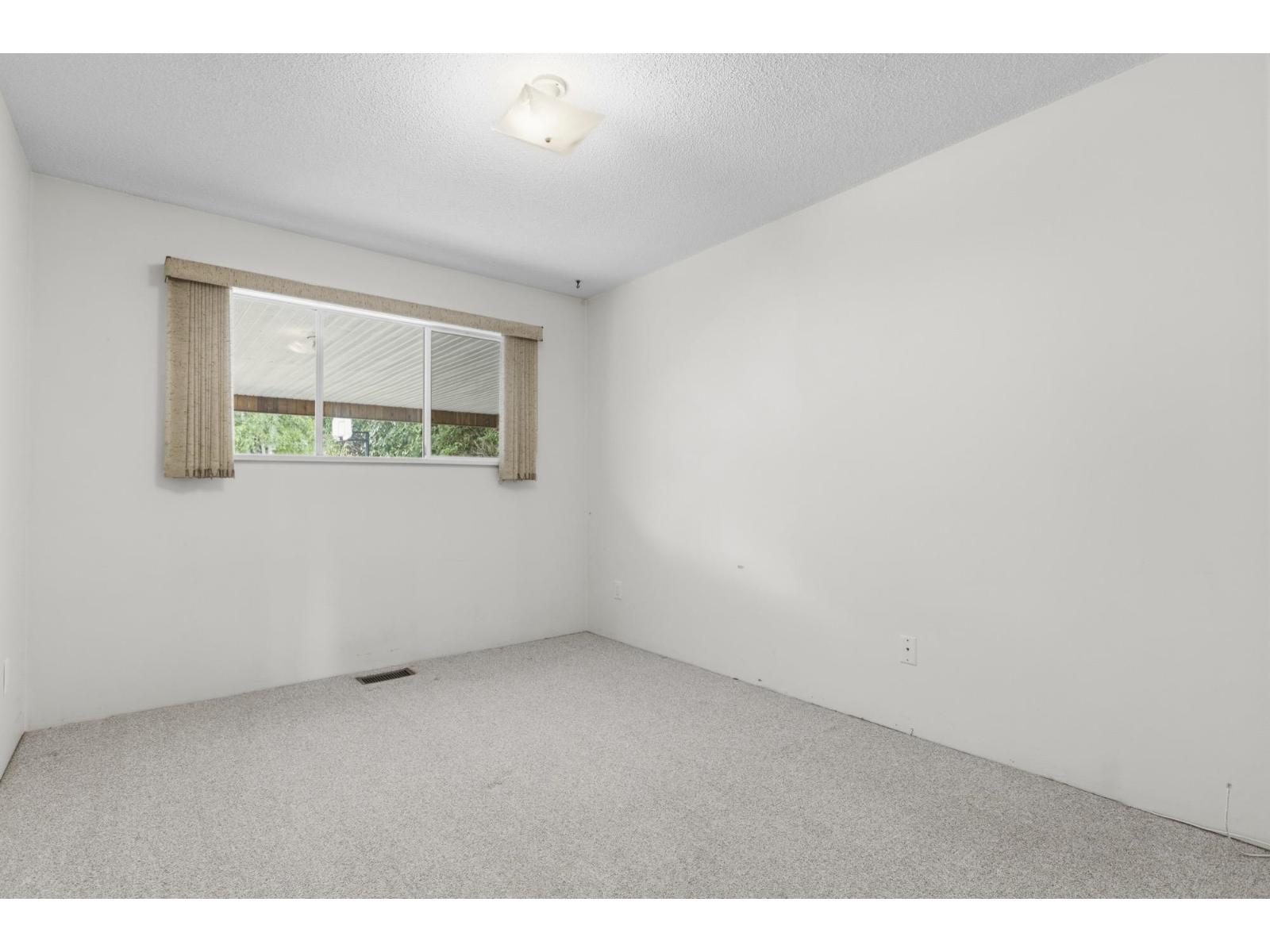4525 199a Street Property Photo 17
