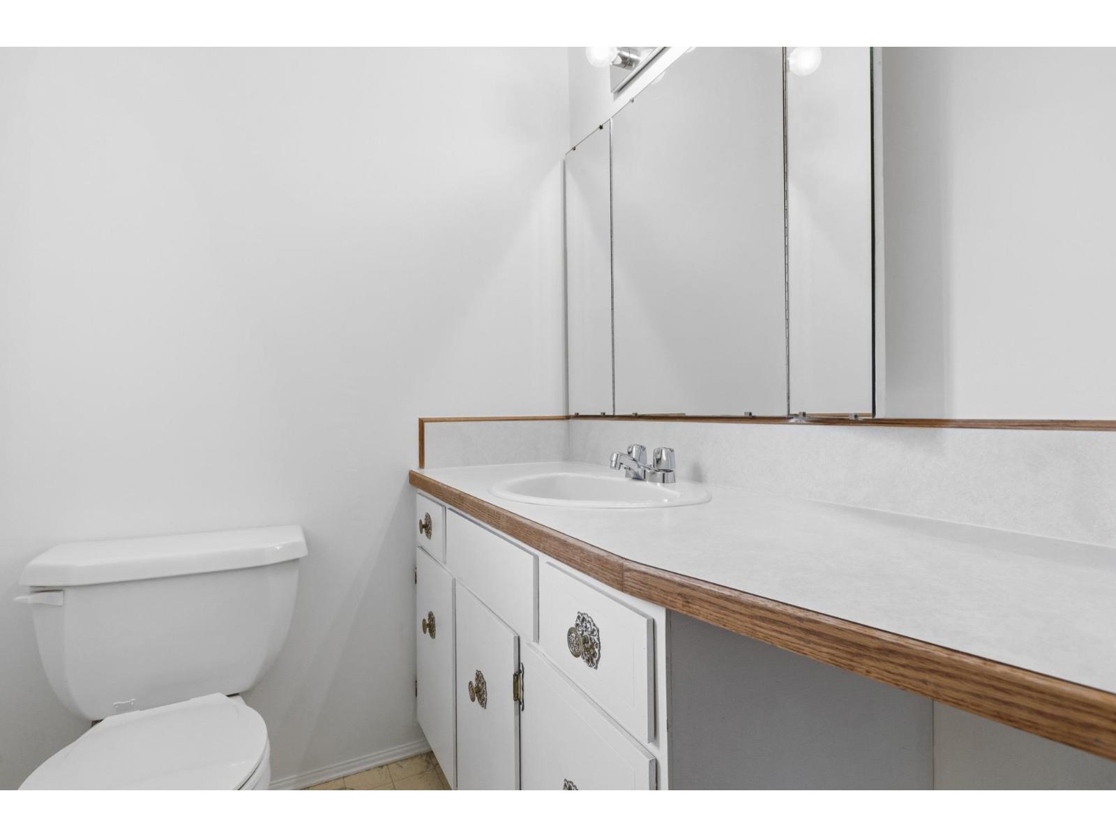 4525 199a Street Property Photo 18