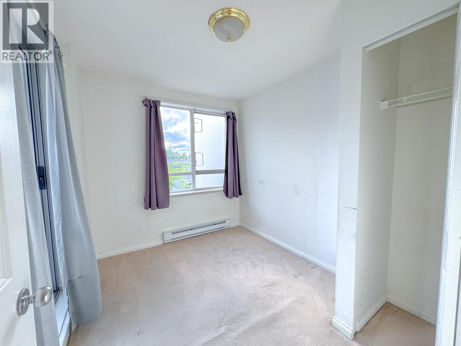 311 5555 Victoria Drive Property Photo 18