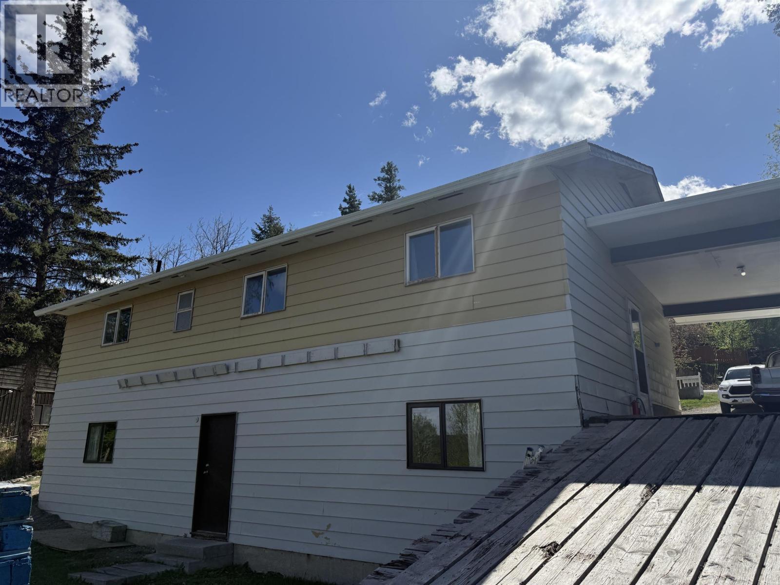 1012 Conrad Crescent Property Photo 14