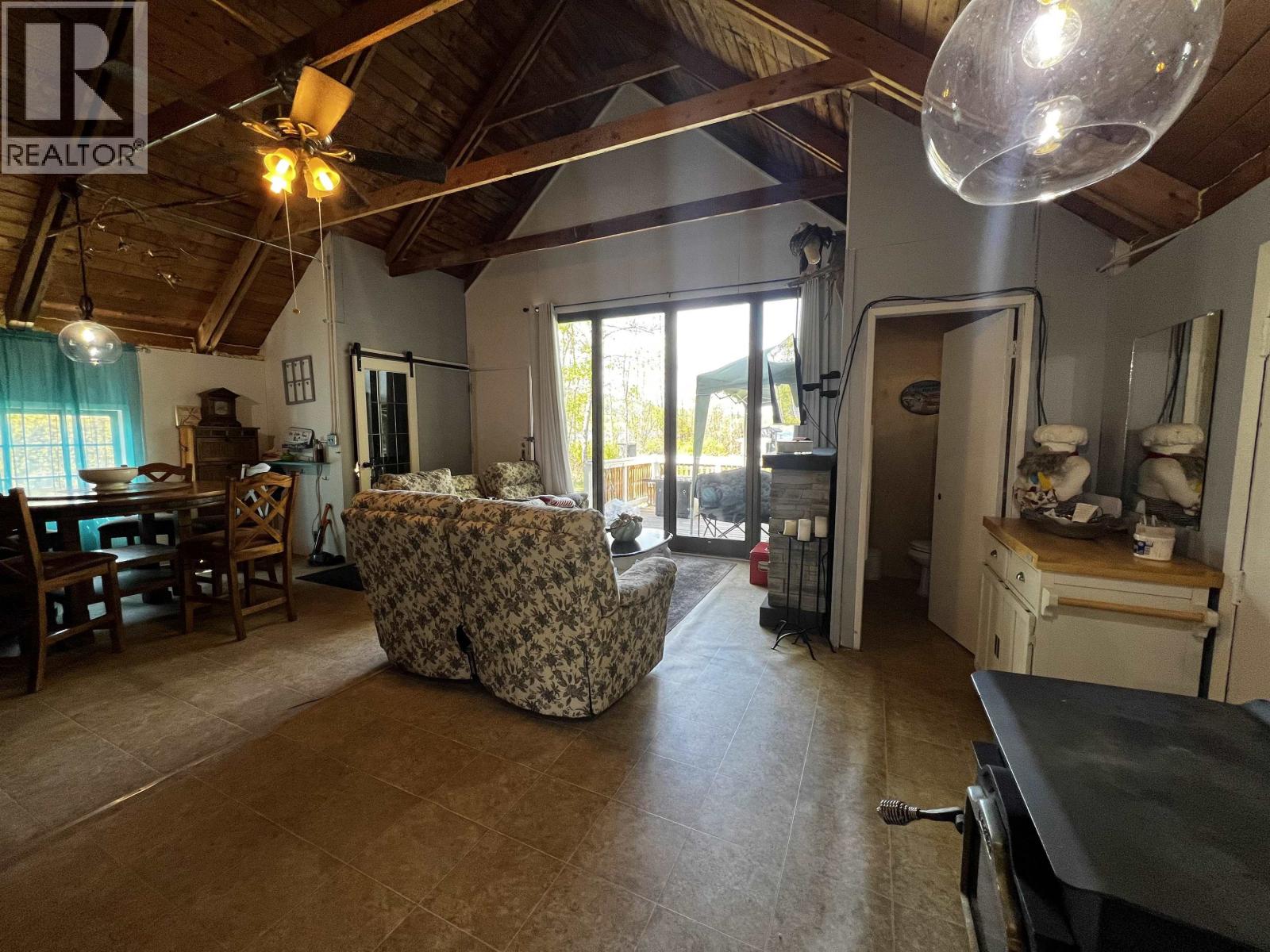 109 Sunset Beach Road Property Photo 14
