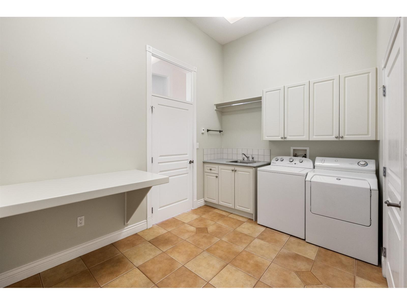 3339 236 Street Property Photo 17