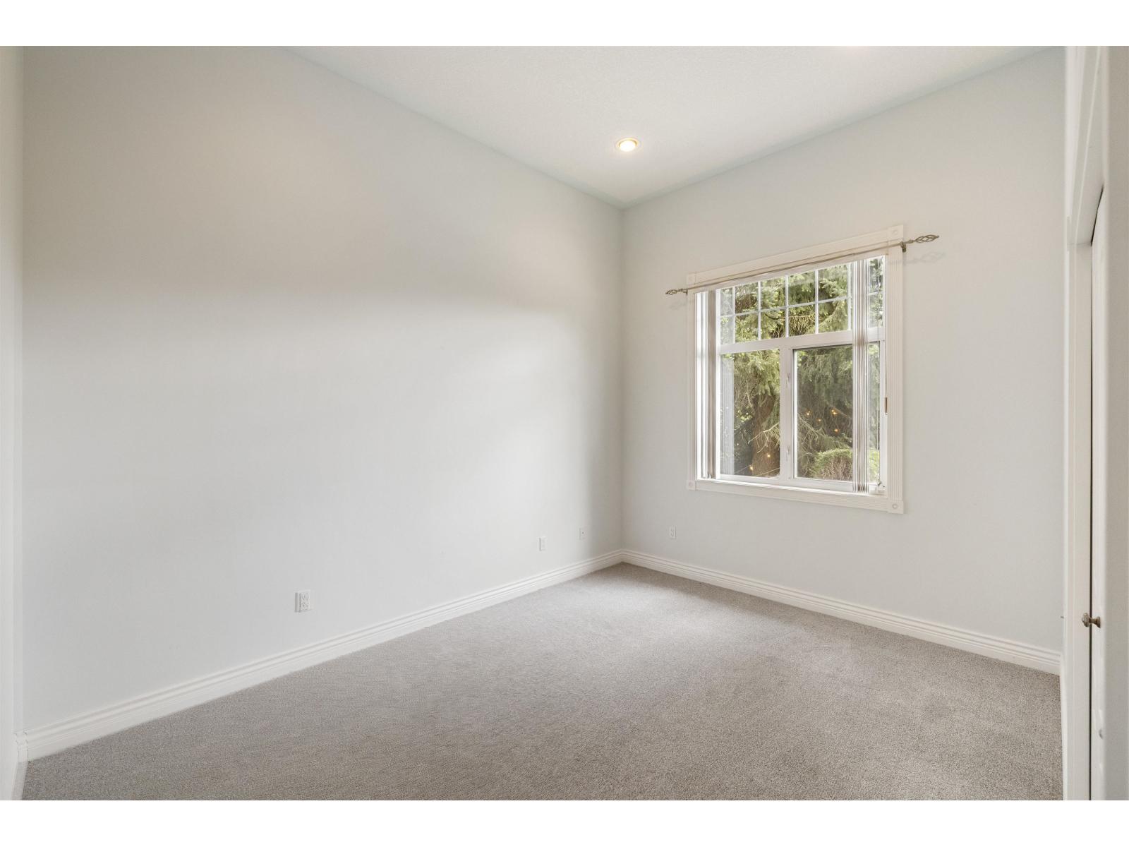 3339 236 Street Property Photo 24