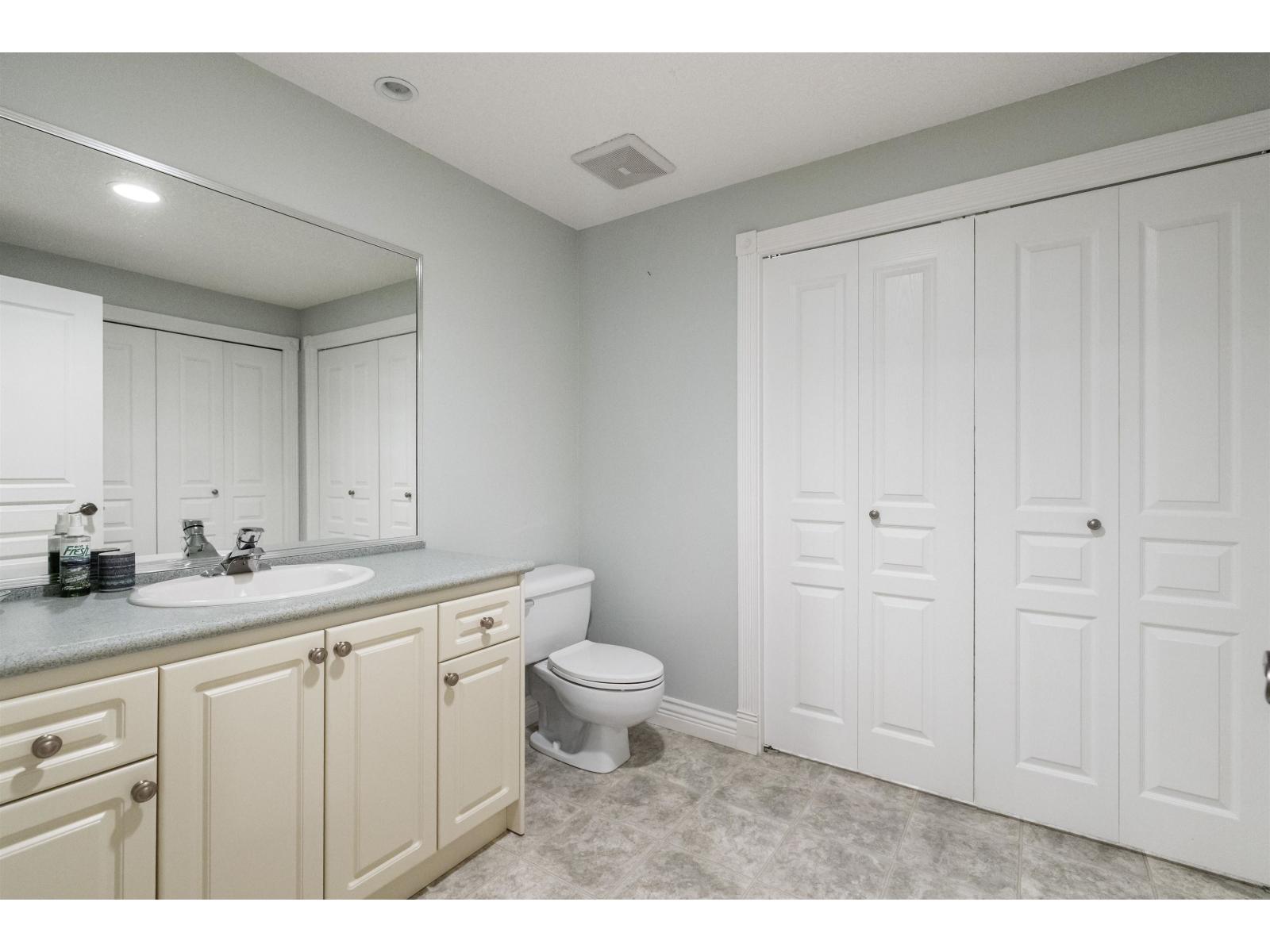 3339 236 Street Property Photo 31