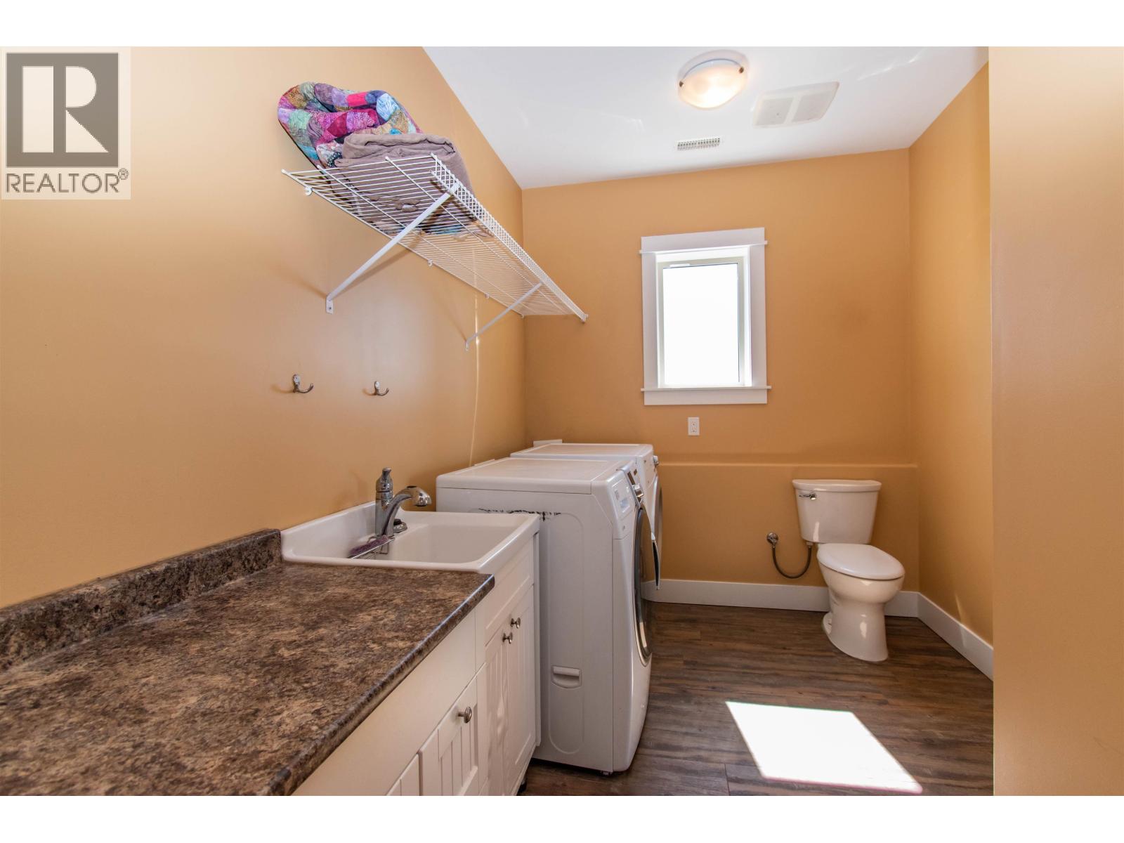 6536-7018 Boundary Road Property Photo 27
