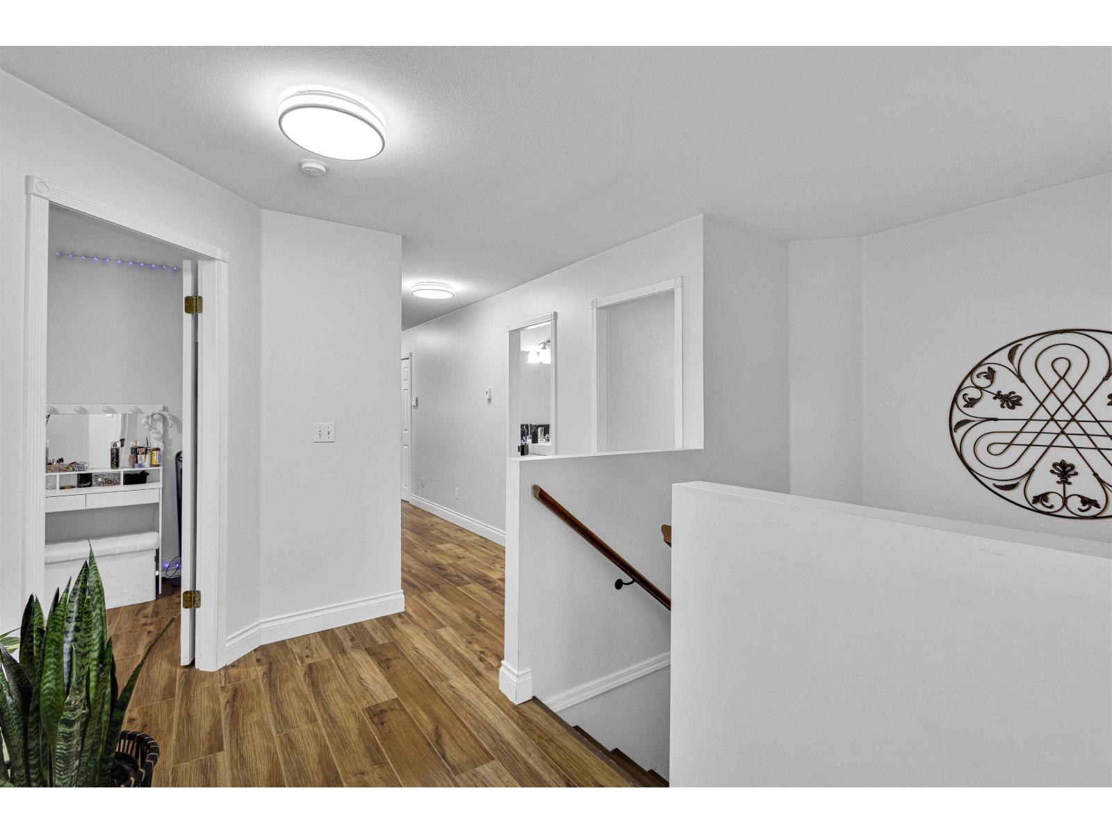 10 8388 158 Street Property Photo 8