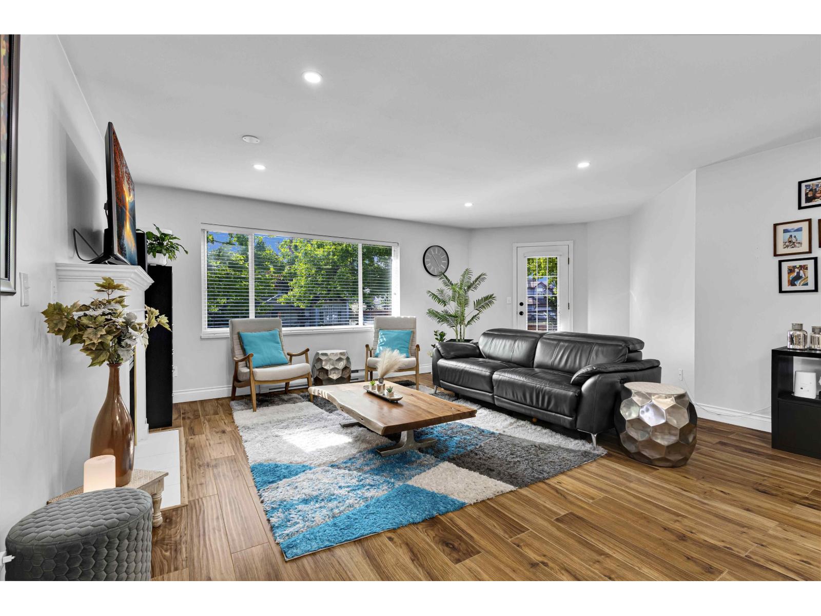 10 8388 158 Street Property Photo 12