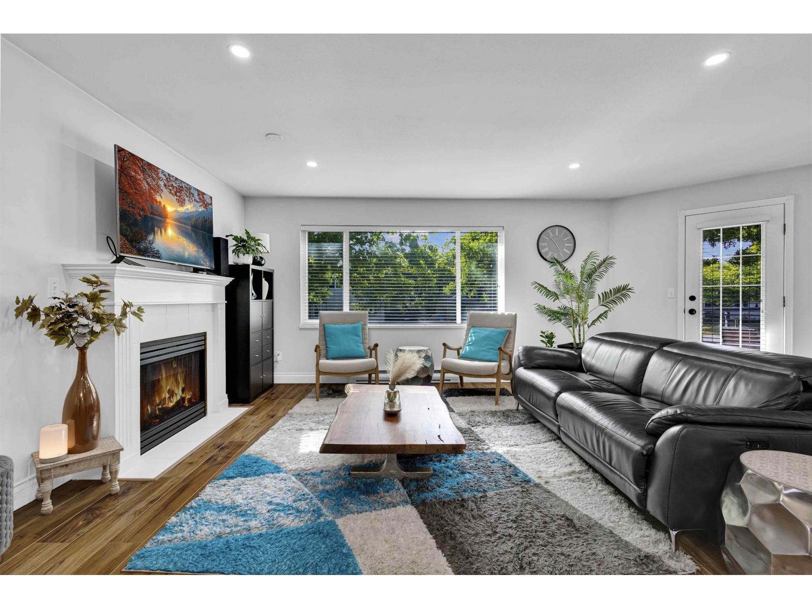 10 8388 158 Street Property Photo 13