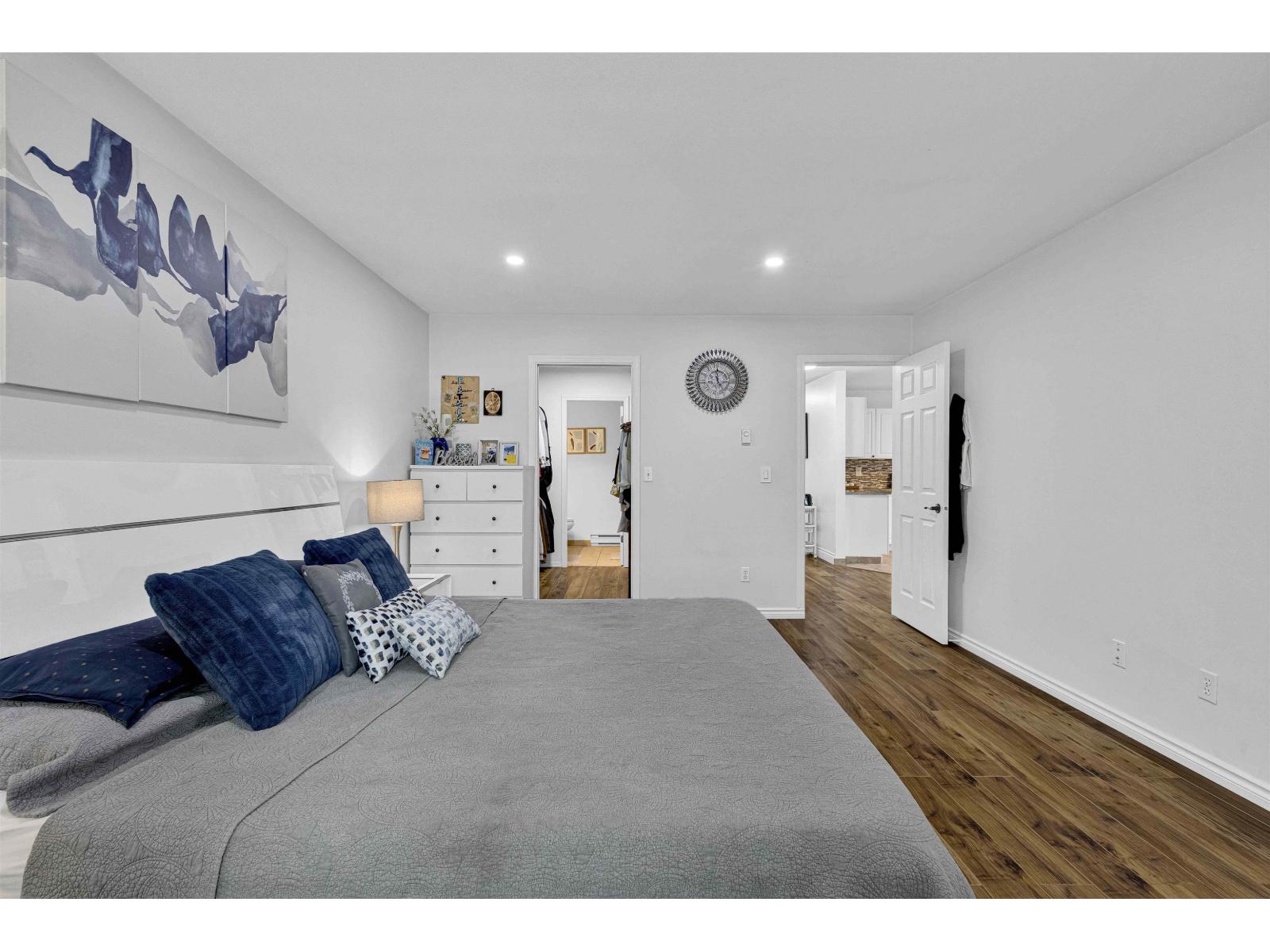 10 8388 158 Street Property Photo 34