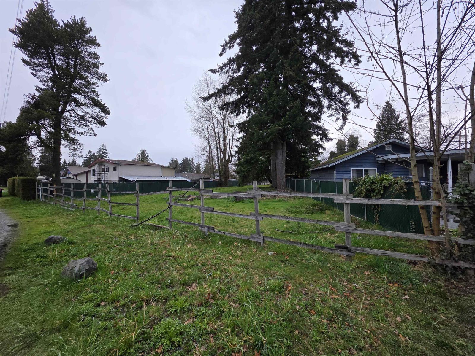 13069 Old Yale Road Property Photo 3