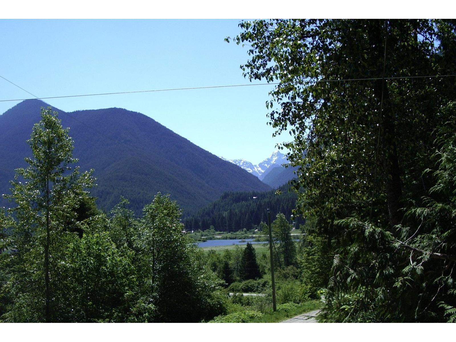14963 Parkwood Street Property Photo 22