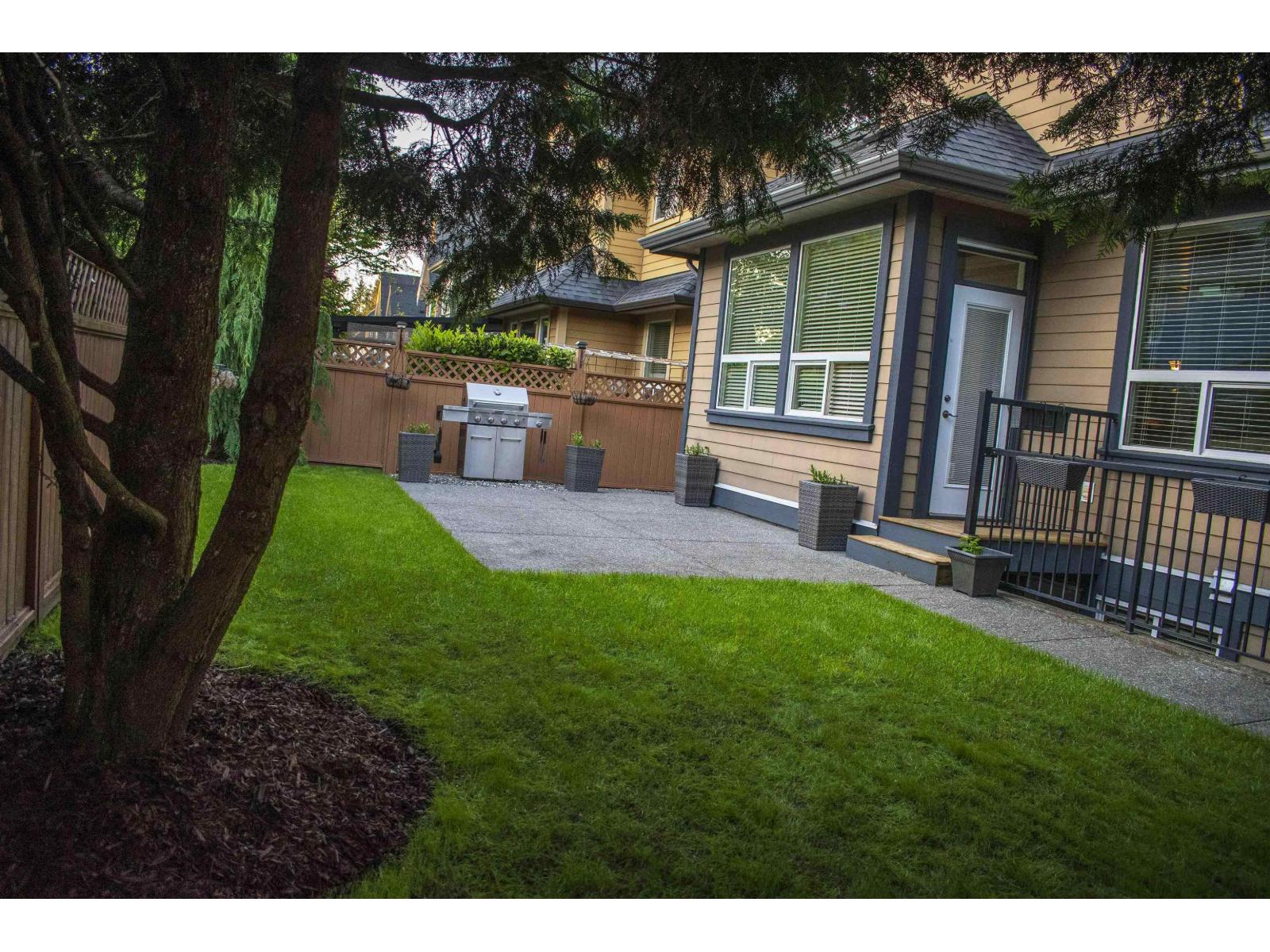 2513 164 Street Property Photo 35