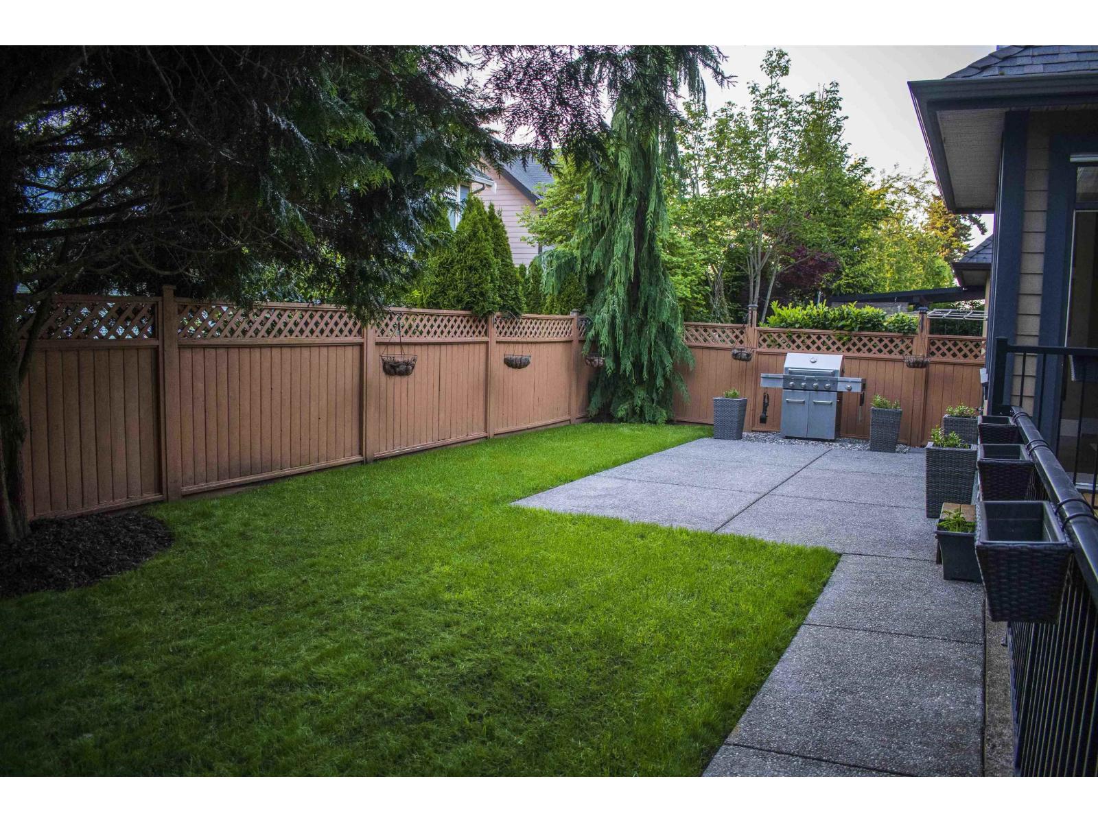 2513 164 Street Property Photo 37