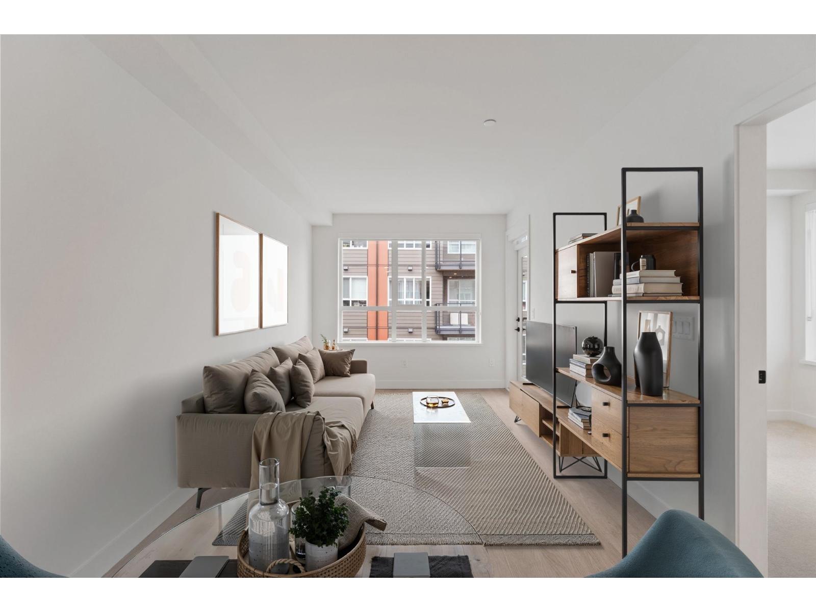 418 13258 105 AVENUE Property Photo 1