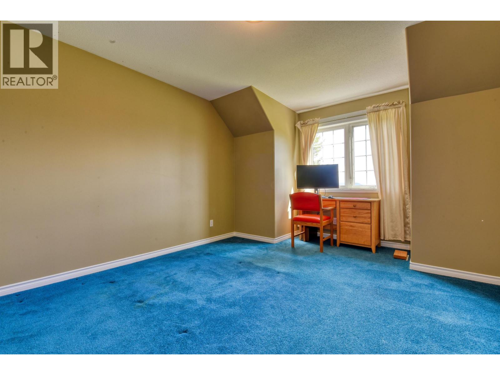 77 Woodland Drive Property Photo 23