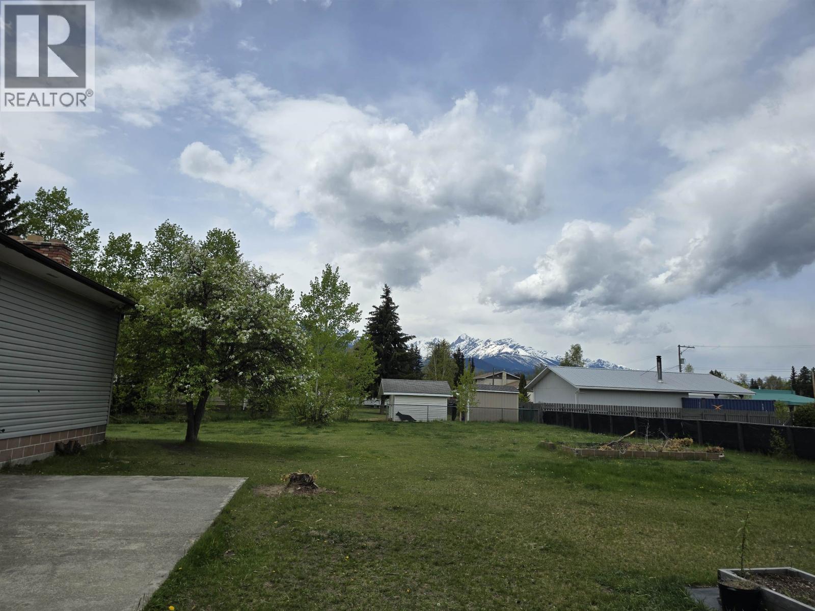1410 7th Avenue Property Photo 8