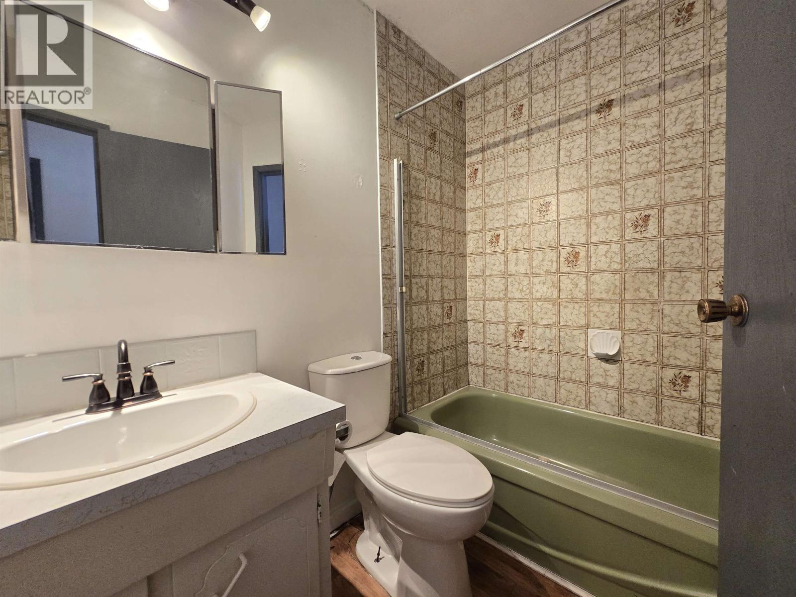 1410 7th Avenue Property Photo 14