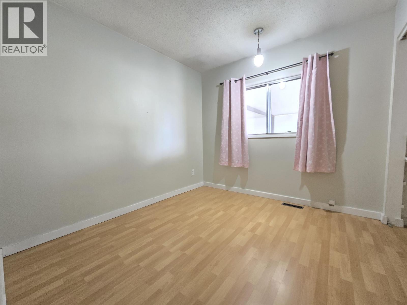 1410 7th Avenue Property Photo 15