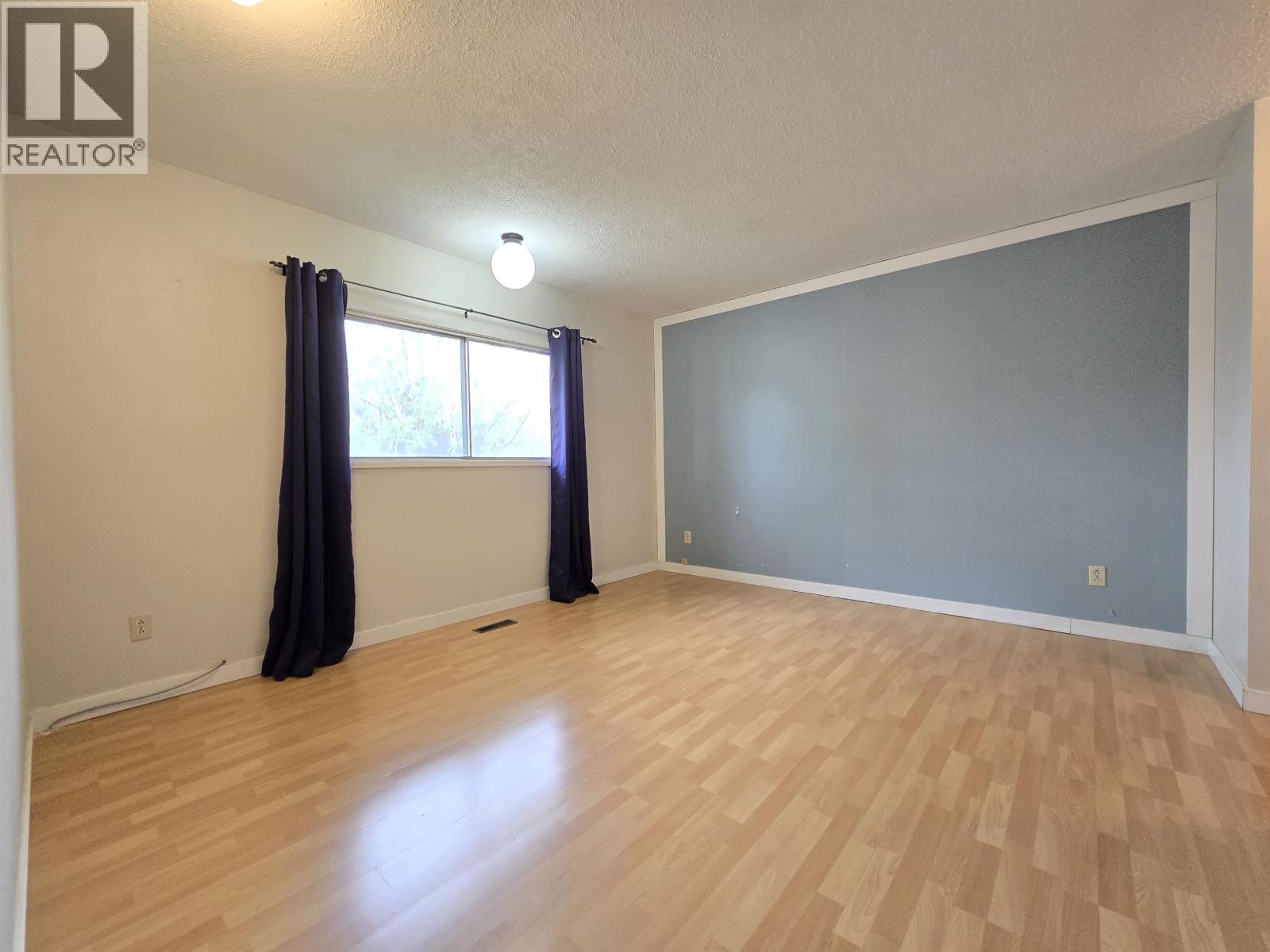 1410 7th Avenue Property Photo 17