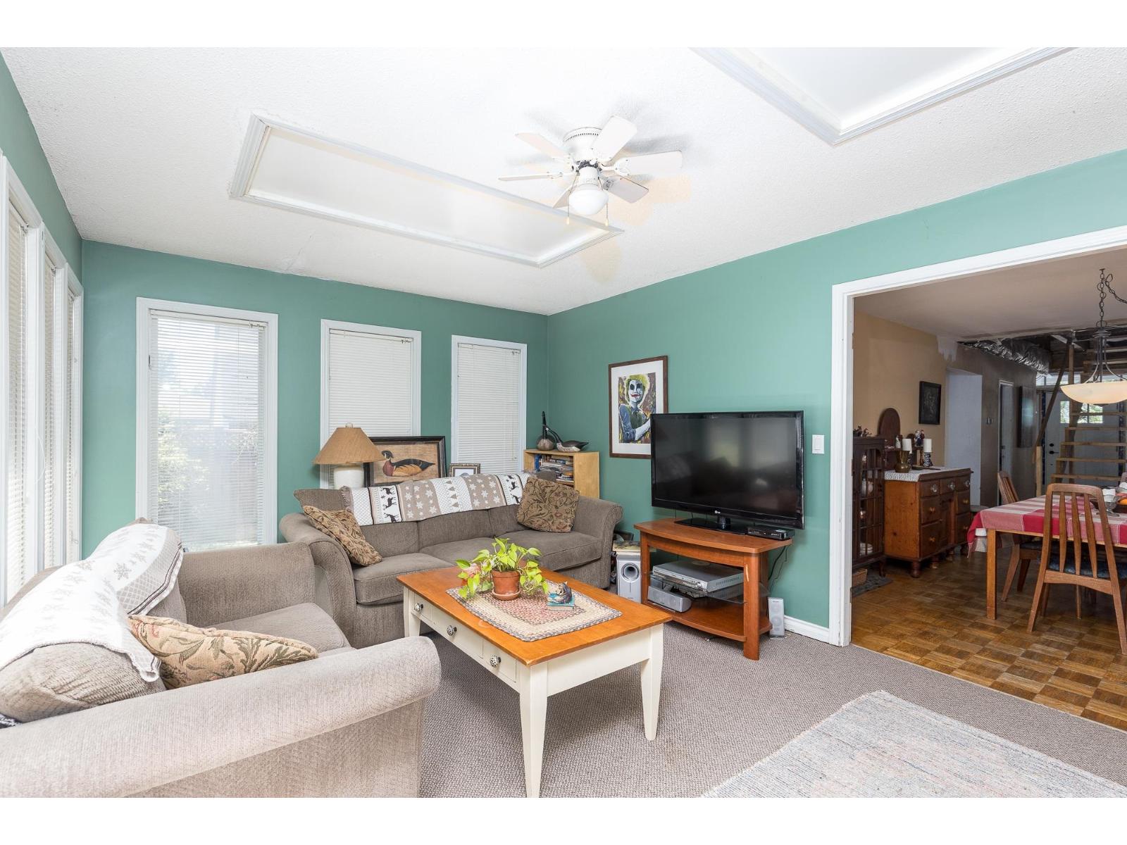12522 26a Avenue Property Photo 10