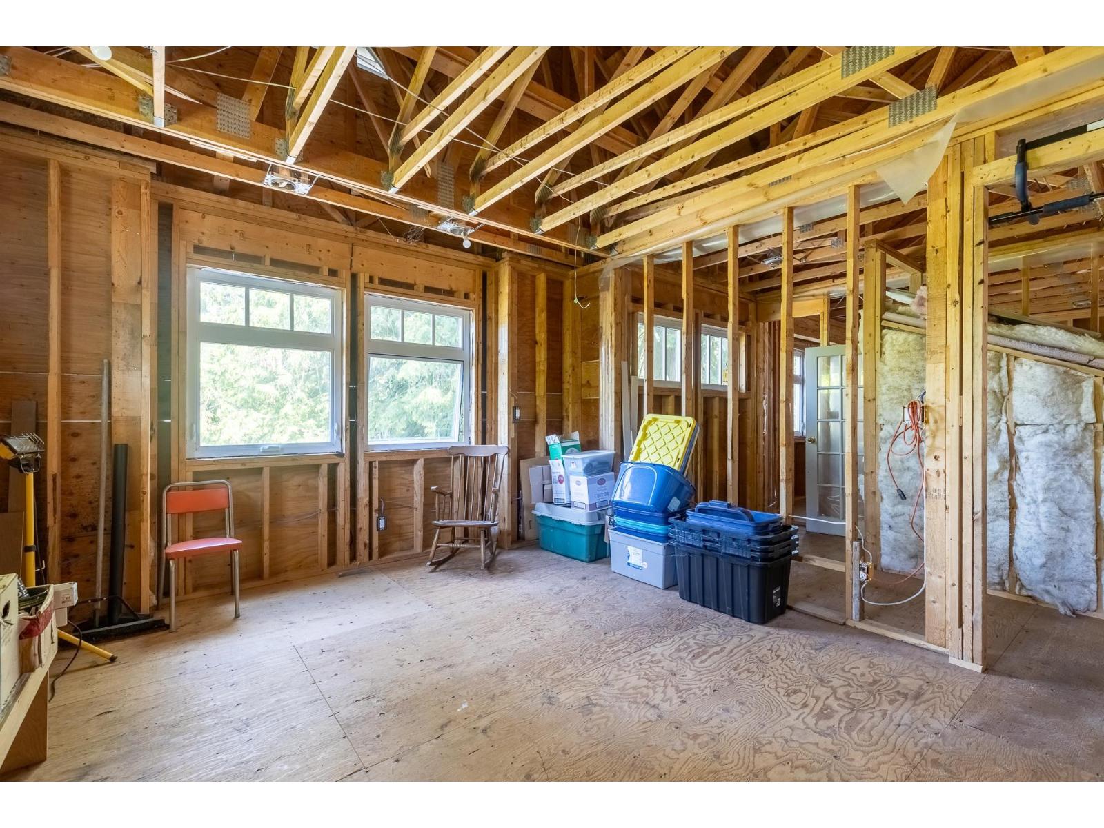 12522 26a Avenue Property Photo 26