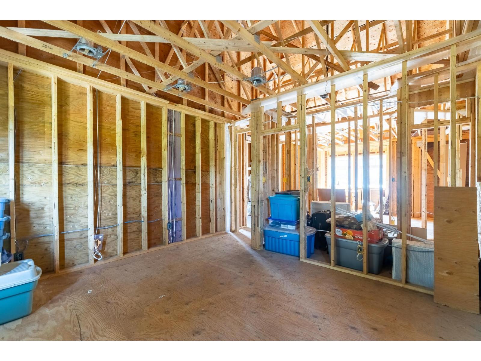 12522 26a Avenue Property Photo 32
