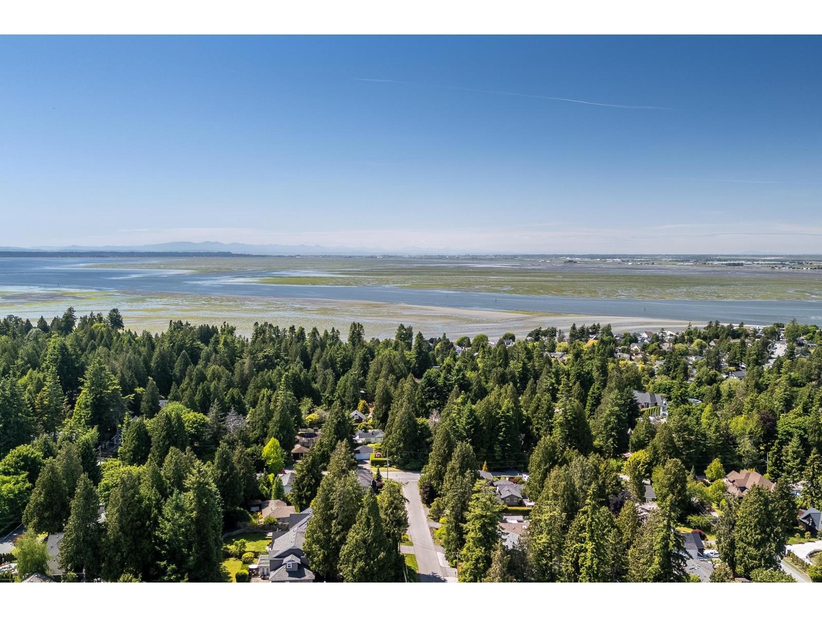 12522 26a Avenue Property Photo 38