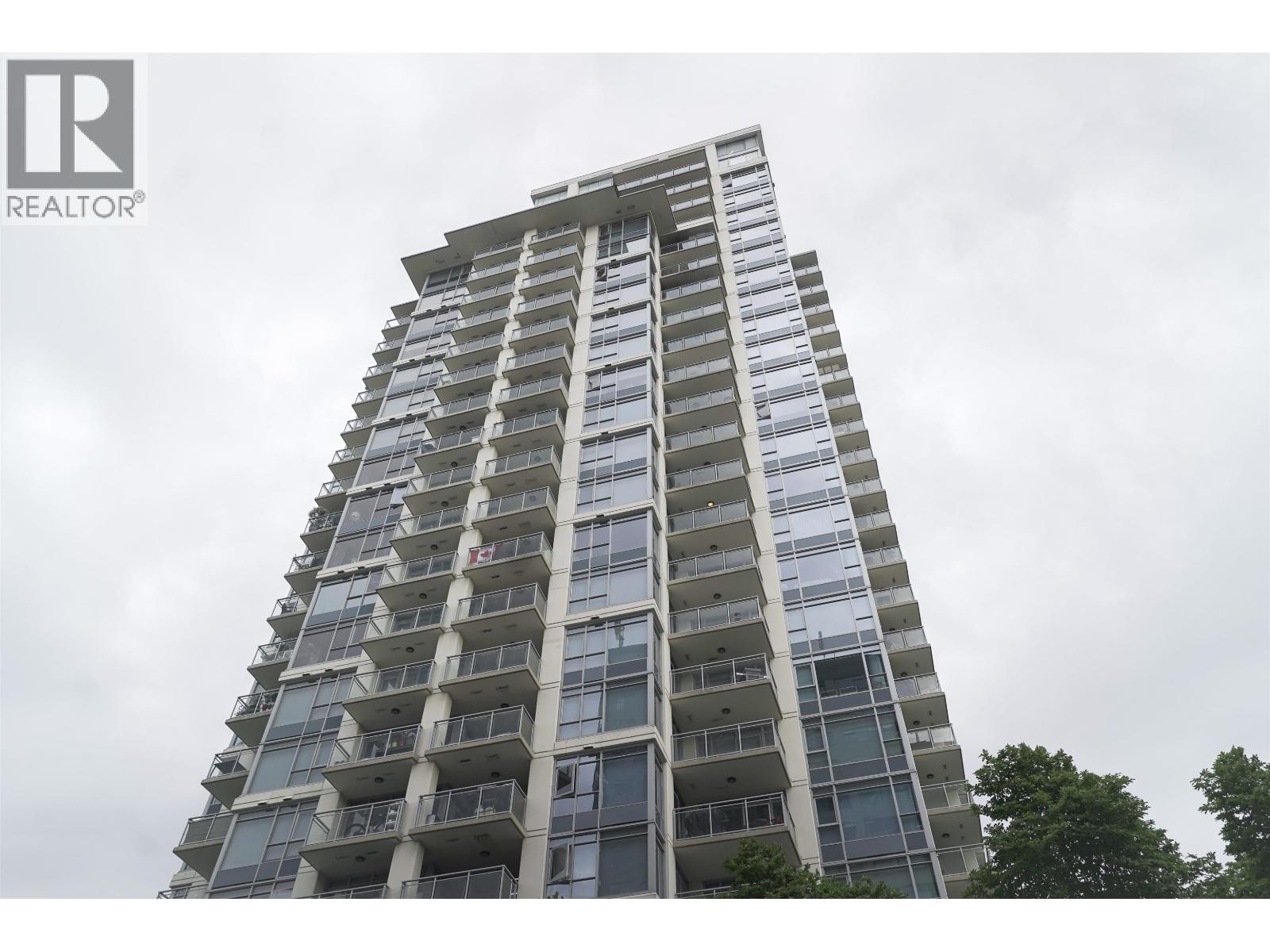 1705 608 Belmont Street Property Photo 1