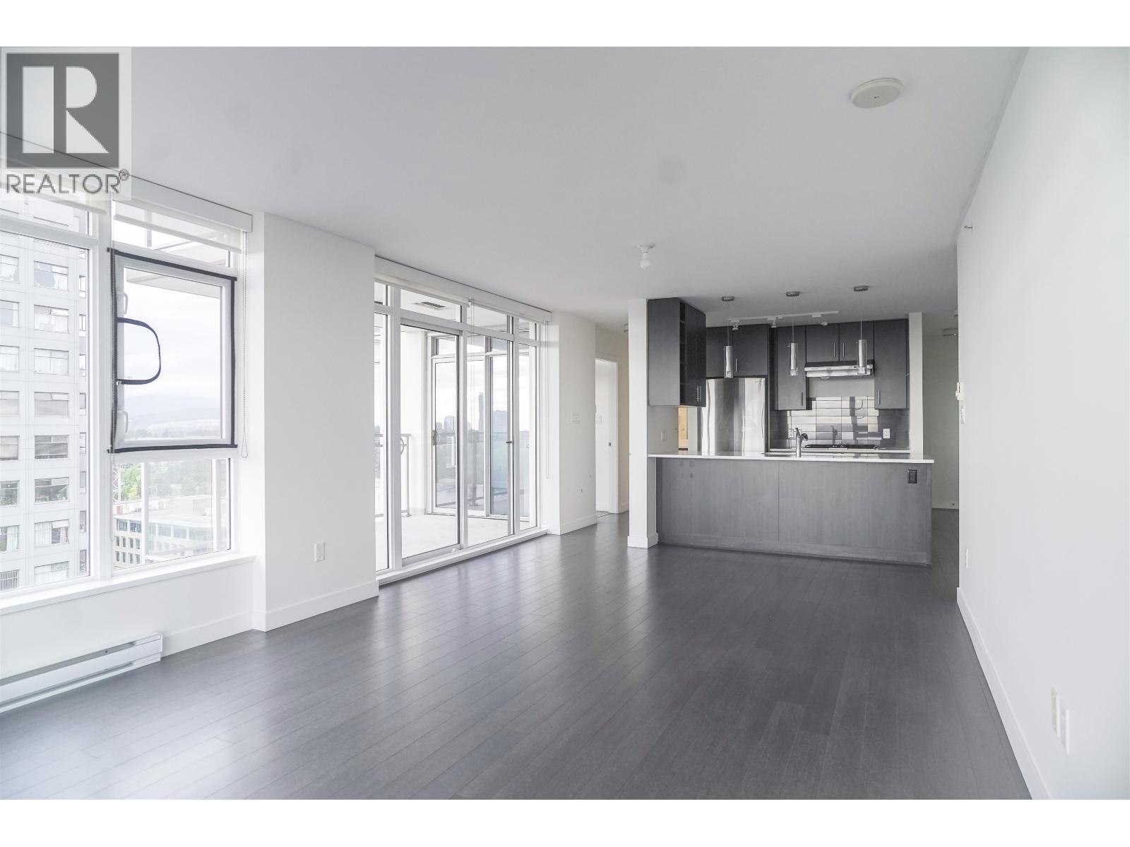 1705 608 Belmont Street Property Photo 4