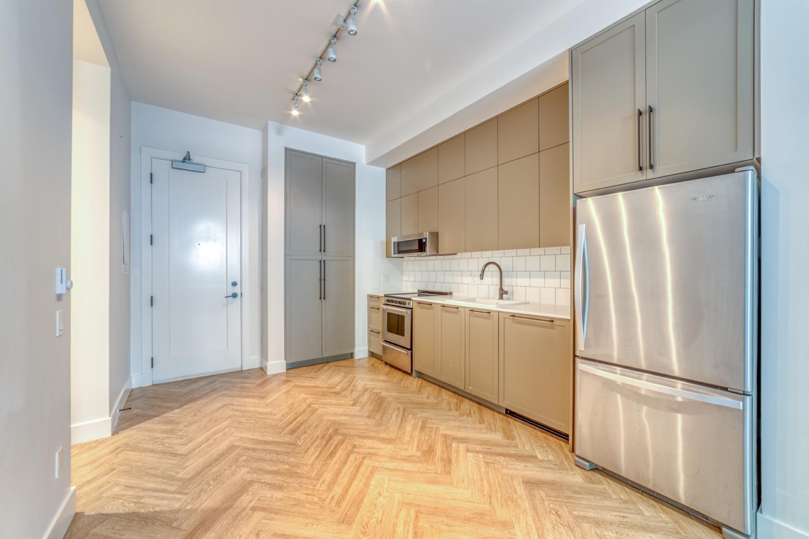 109 13929 105 Boulevard Property Photo 7