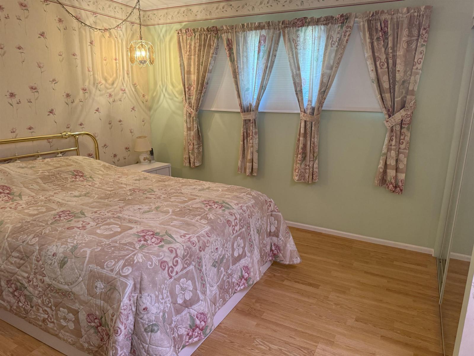 11525 96a Avenue Property Photo 17