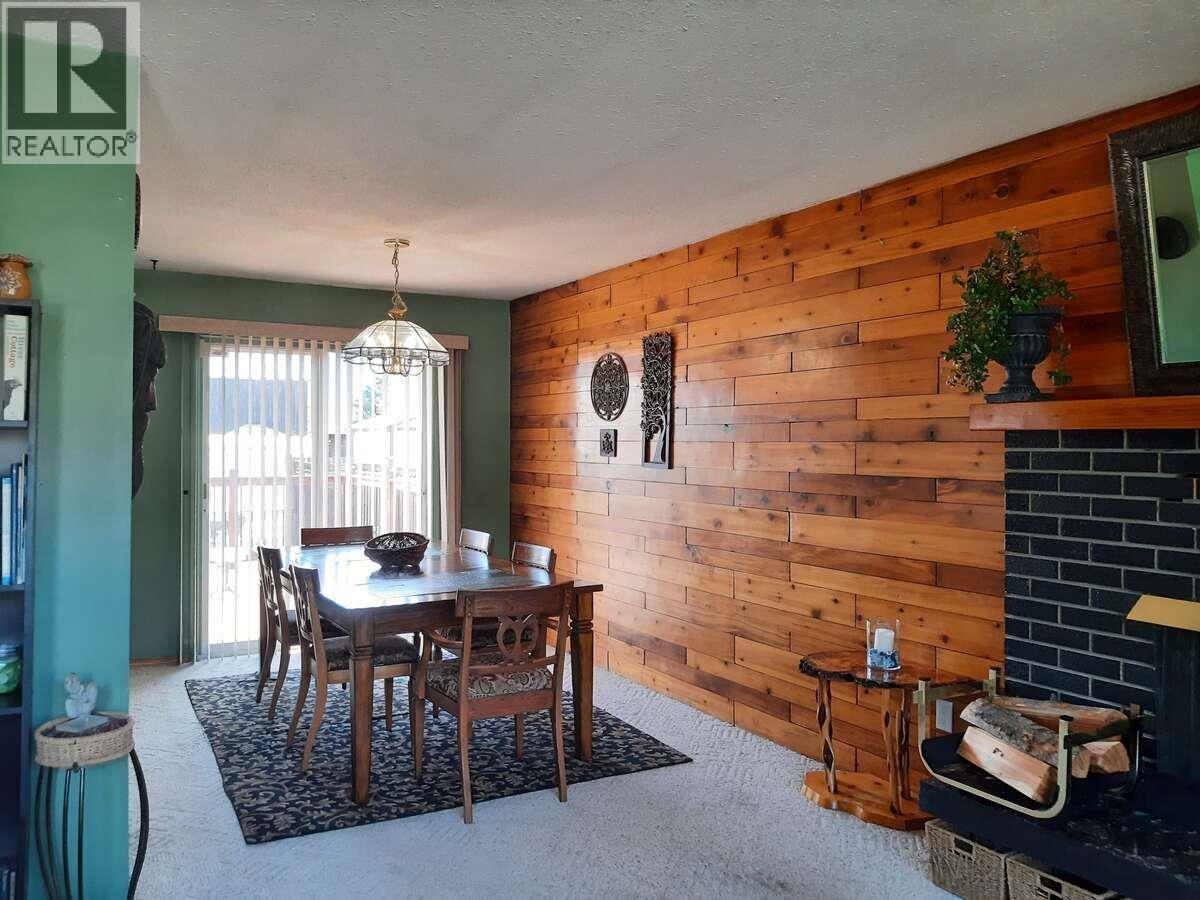1323 7th Avenue Property Photo 9