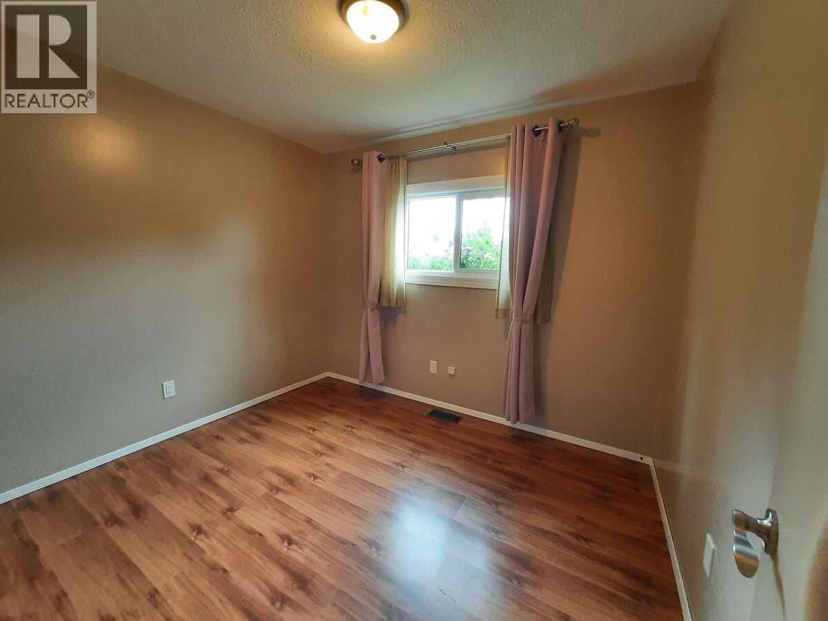 1323 7th Avenue Property Photo 13