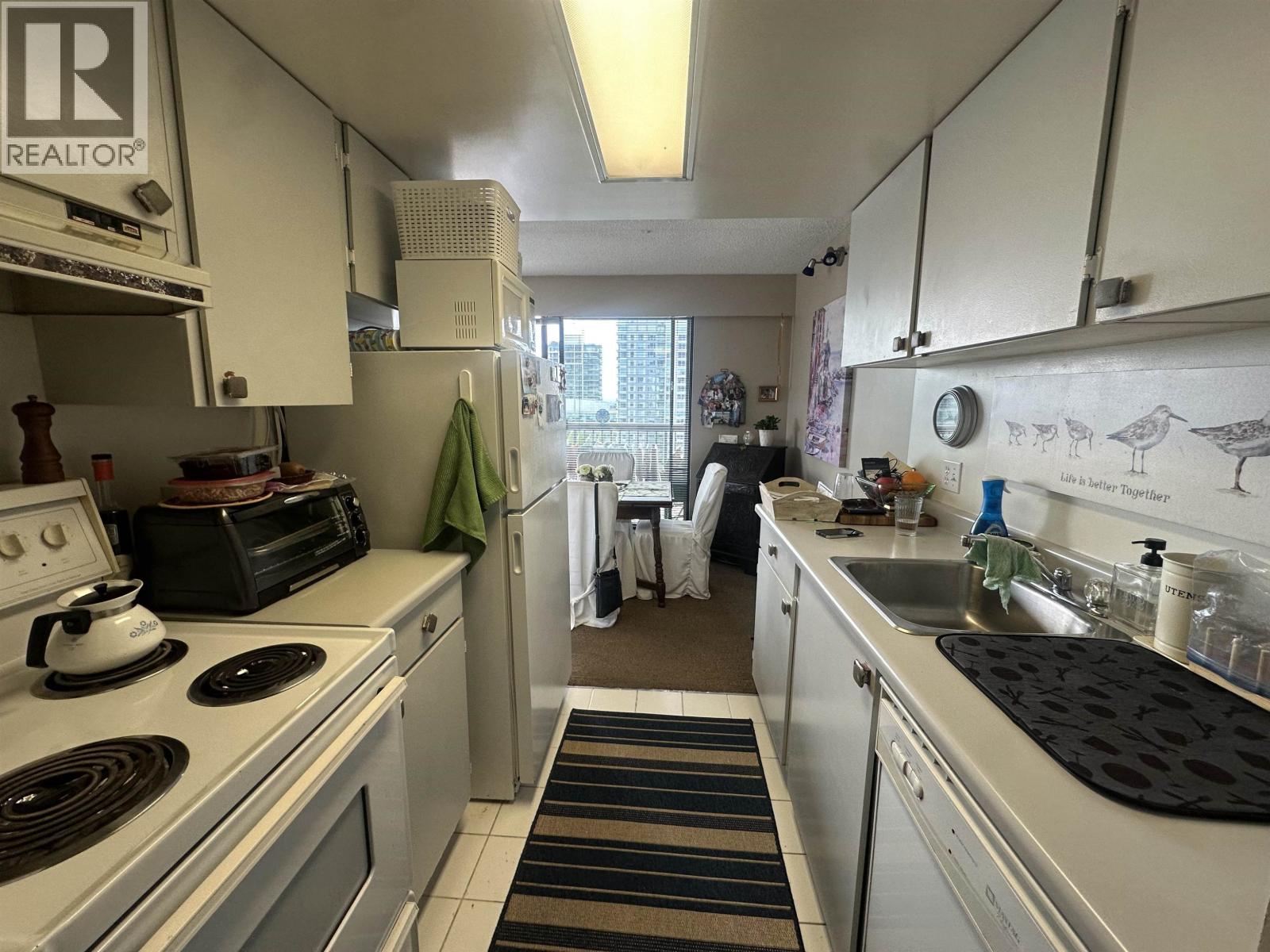 802 1515 Eastern Avenue Property Photo 9